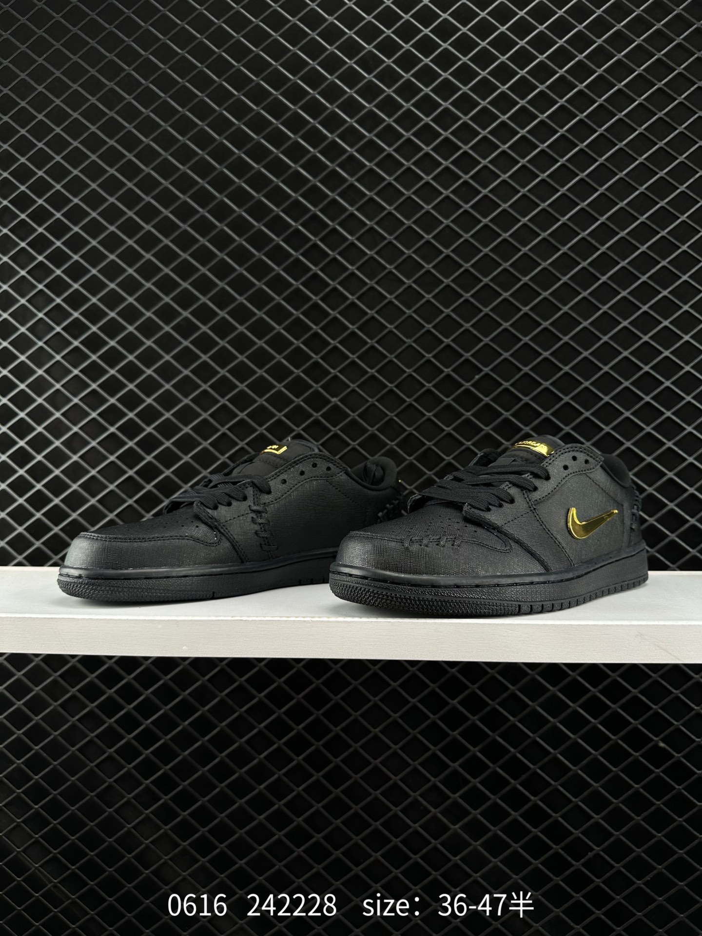 Nike Wmns Air Jordan 1 Low GS